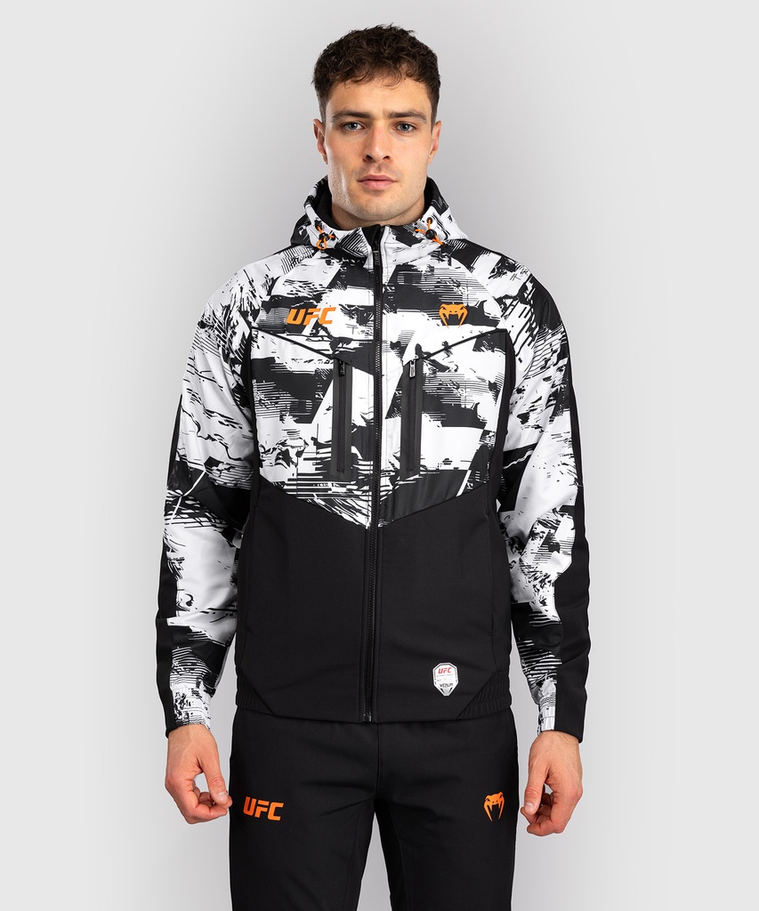 Venum Zip Hoodie UFC Zenith Authentic Fight Night Champion, Schwarz-Weiß