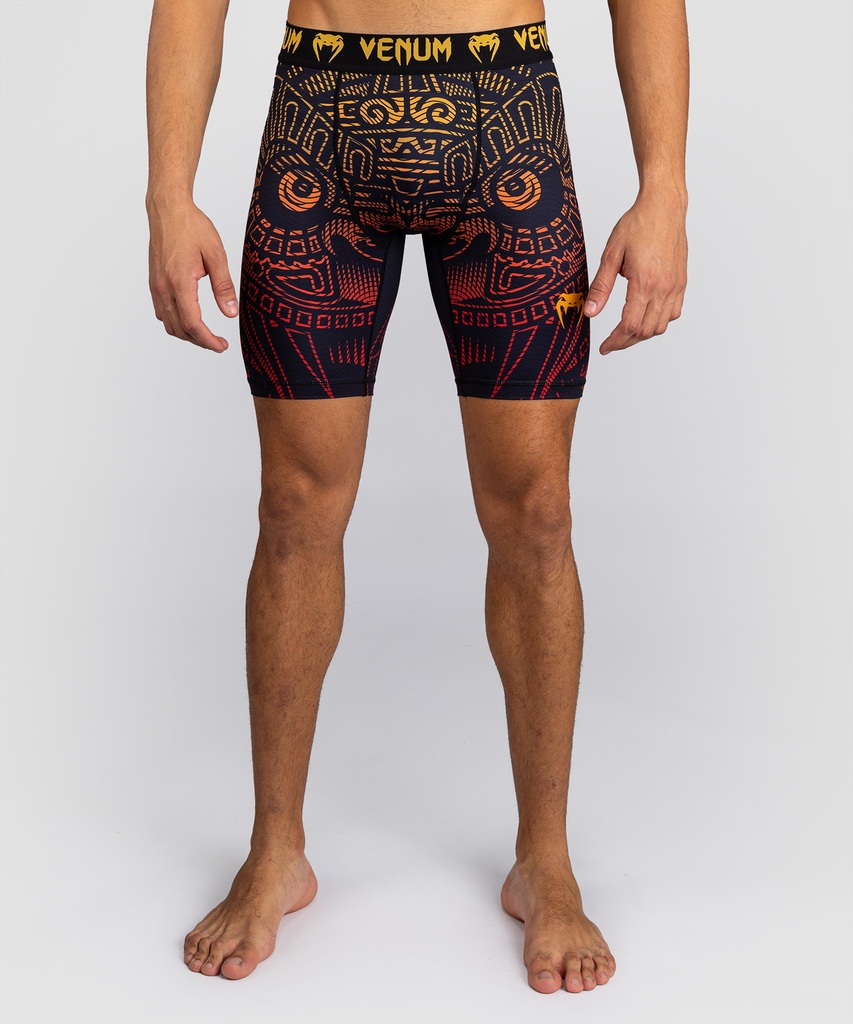 Venum Compression Shorts Quetzal Fury, Schwarz-Rot-Mandarin