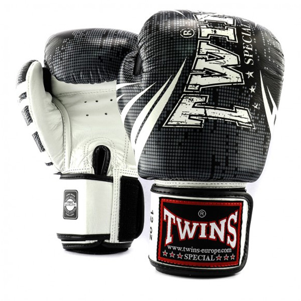 Twins Boxing Gloves BGVL3-TW5, Black-White