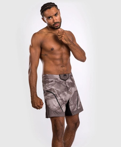 SALE 173 Venum Fight Shorts Electron 3.0, Braun