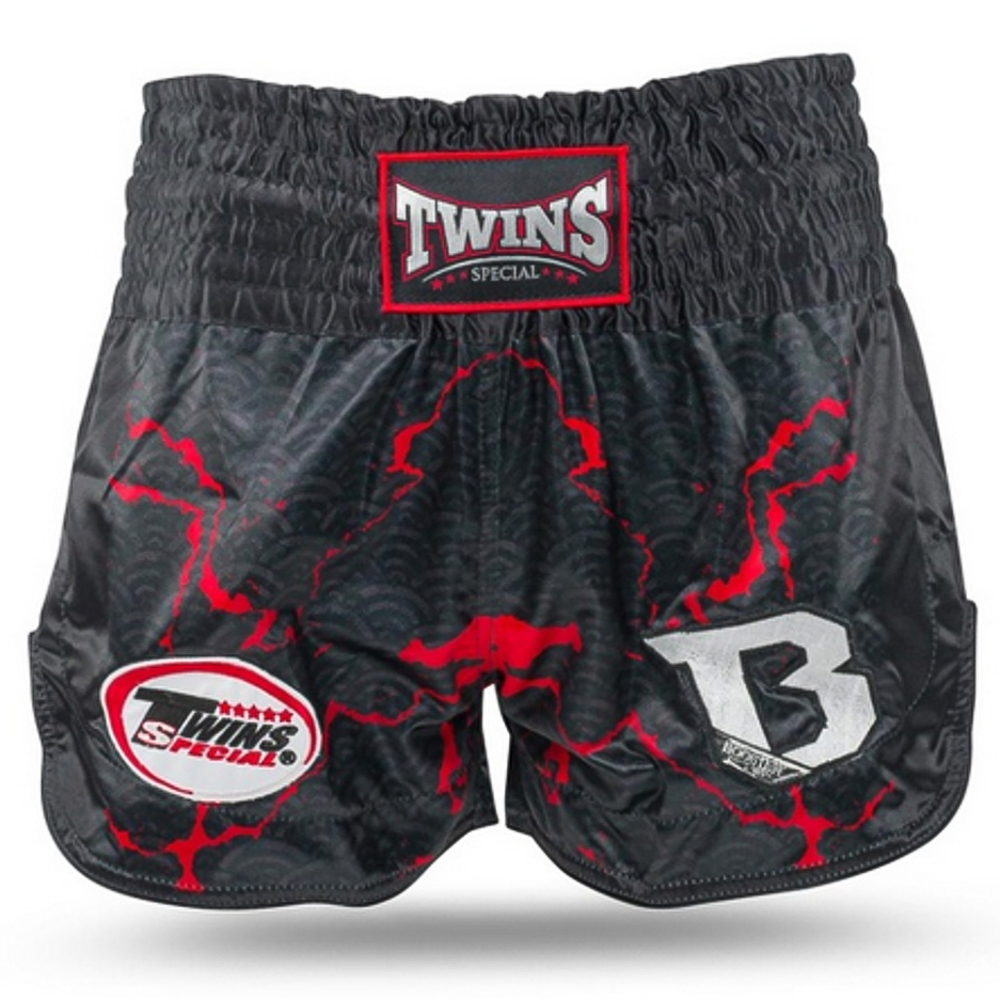Twins Muay Thai Shorts X Booster No.7, Schwarz-Rot